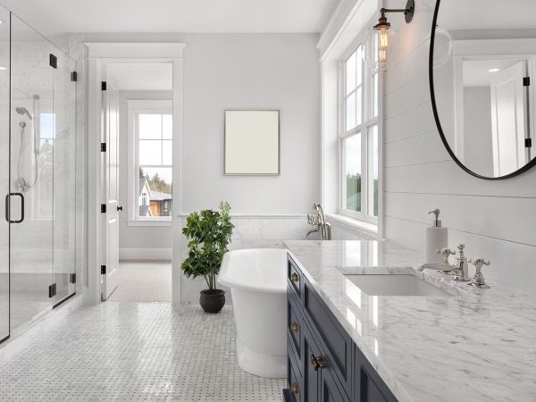 Beautiful ensuite master bathroom in luxury home